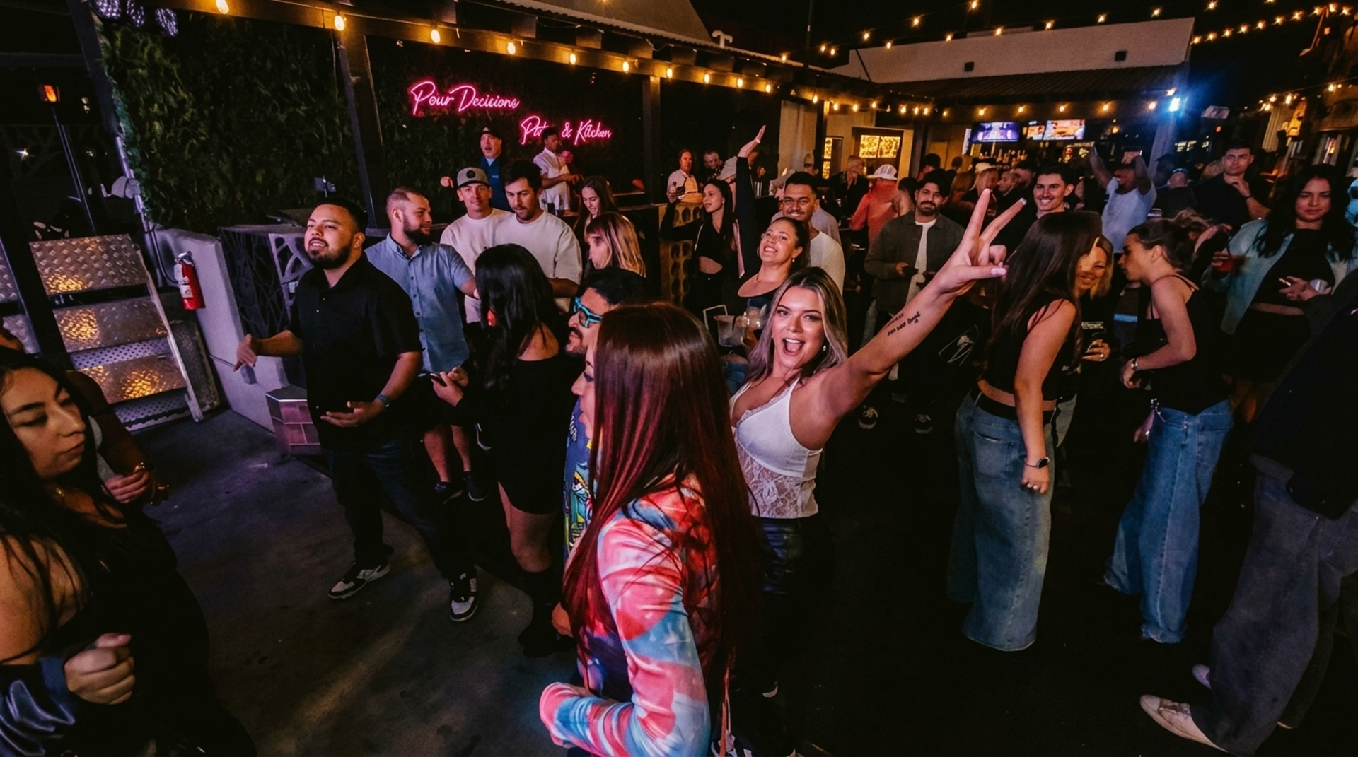 Live bands and DJs